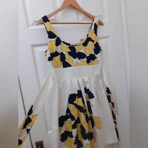 Warehouse fit & flare mini summer dress - Picture 4 of 4